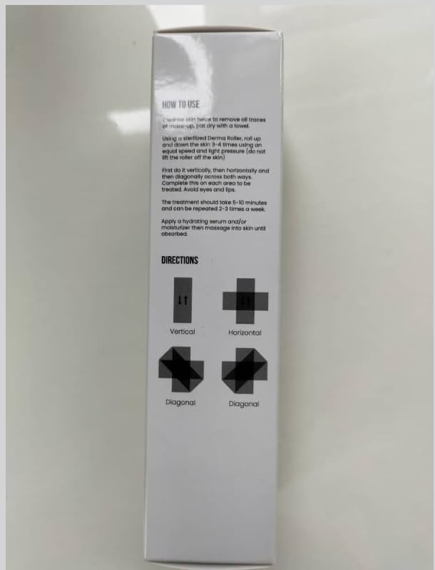 ROSELYNBOUTIQUE Derma Roller for Hair Beard Facial Skin Face 540 Microneedles At-Home Beauty Instrument White Holiday Gift for Men Women