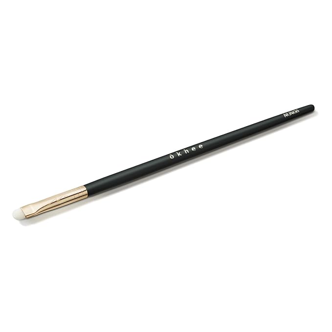 [SOO ADOR] okhee Eyeline Smudge Brush NUN 06 - Perfect for Creating Smoky Eyes and Diffused Eyeliner | Designed by K-Pop Makeup Artist Seo Ok | Makeup Brush Eye Brush