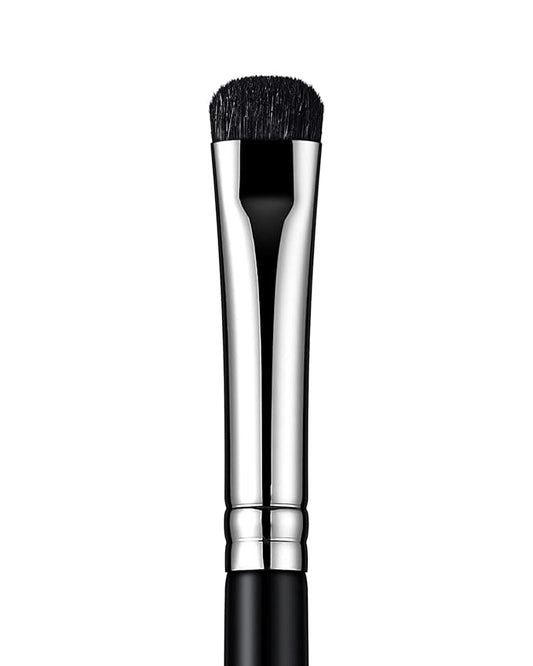 Eyeshadow Smudge Brush, EIGSHOW Short Shader Precision Makeup Brush High-End for Creasing & Cat Eye Makeup, Premium Quality, Cruelty-Free (E806)