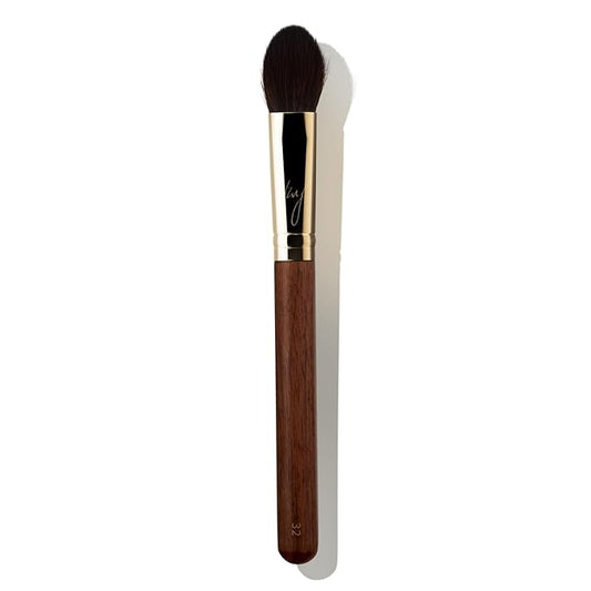 [SOO ADOR] BY MAENG #32 Cheek Brush - Precision Tool for Blush Application and Defined Cheek Colors | Designed by K-Pop Makeup Artist Maeng | Makeup Brush Blush Brush