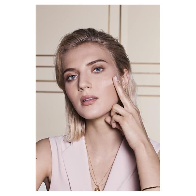 Max Factor Miracle Second Skin Foundation SPF 20-04 Light Medium Foundation Women 1.01 oz