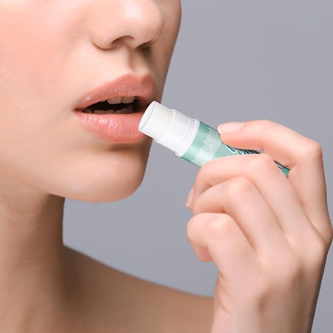 36 Sets Vet Tech Gift Animal Lip Balm Thank You Tag Organza Bag Veterinarian Appreciation Gifts Vet Tech Week Gift for Veterinary Technologist Nurse Birthday Christmas End of Year Supplies