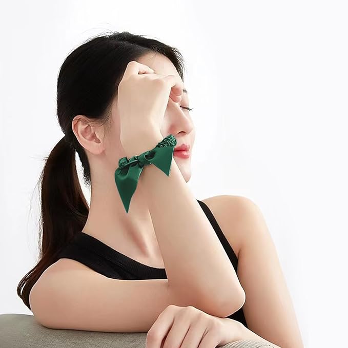 THXSILK Hair Silk Scrunchies with Bow for Women Pure Mulberry Silk Hair Cute Ring Ties Scrunchies for Girls Women's Thick Hair, Emerald Green, 2.8"