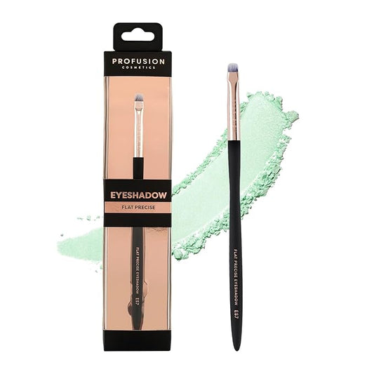Profusion Cosmetics Flat Precise Eyeshadow Brush - Softens Dramatic Edges & Fine Lines, For Eyeshadow, Eyeliner
