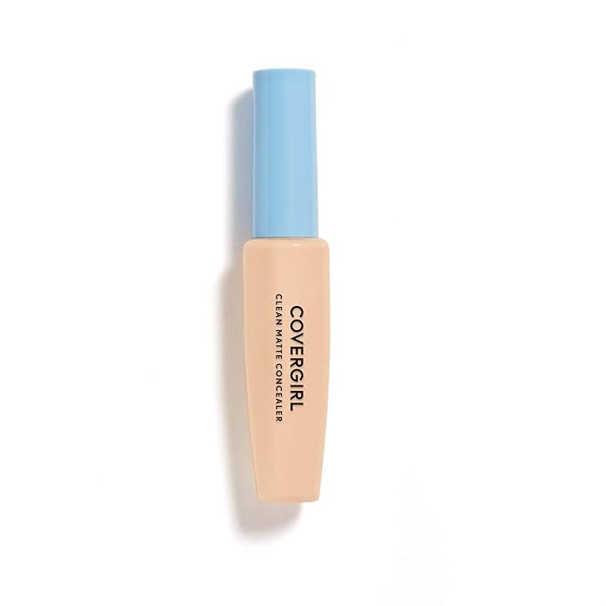 COVERGIRL - Clean Matte Concealer, Oil-Free, Lightweight Formula, Blendable, Natural-Looking Coverage, 100% Cruelty-Free (Pack of 2)