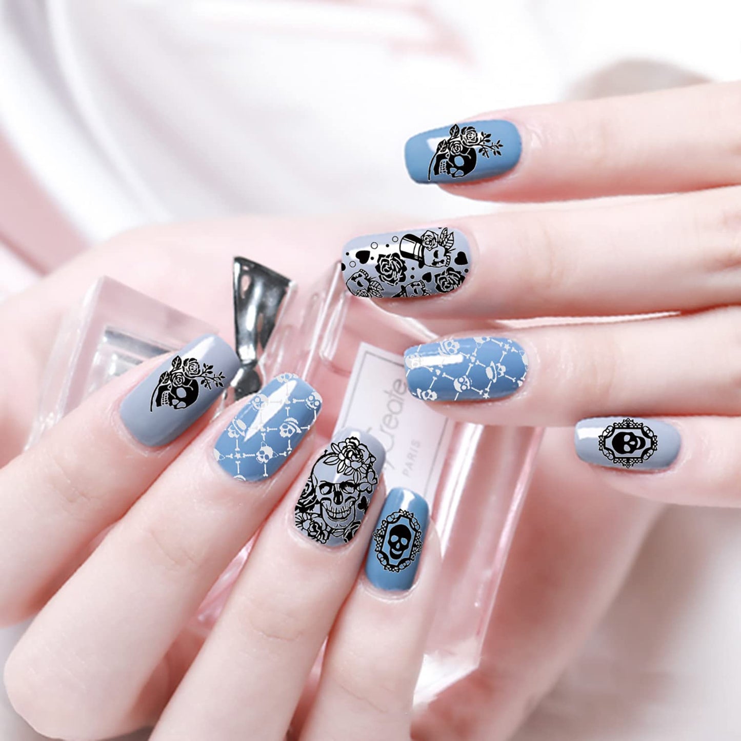 6 Pcs Halloween Nail Stamping Plate Skull Bat Witch Spider Web Halloween Nail Stamper Kit Pumpkin Grimace Blood Design Nail Template Decoration