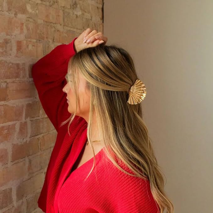 Gold Starfish Hair Clip Seashell Hair Claw Clips for Women Fashion Large Claw Clips for Thick Hair Beach Hair Accessories