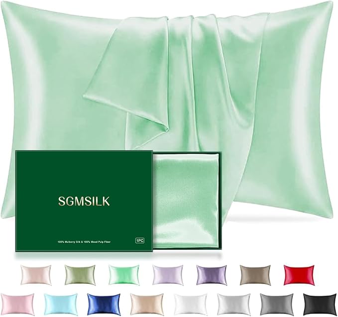 Mulberry Silk Pillowcase for Hair and Skin, SGMSILK 22 Momme Natural Silk Pillow Cases with Zipper, 6A Soft and Smooth Single Sided Pure Silk Pillow Cover (Light Green, Standard 20"x26")