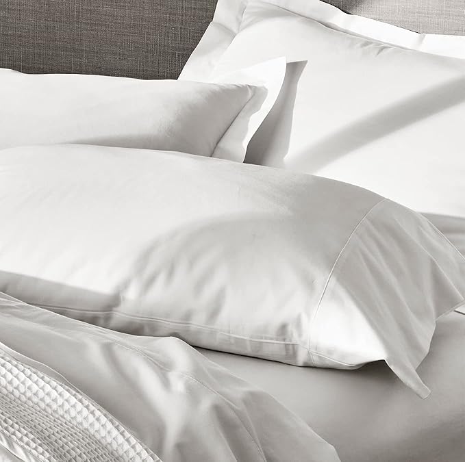 Boll & Branch Signature Hemmed Pillowcase Set - Standard, White - Luxury 100% Organic Cotton - Buttery Soft and Breathable - Softer with Every Wash - 2 Pillowcases Included