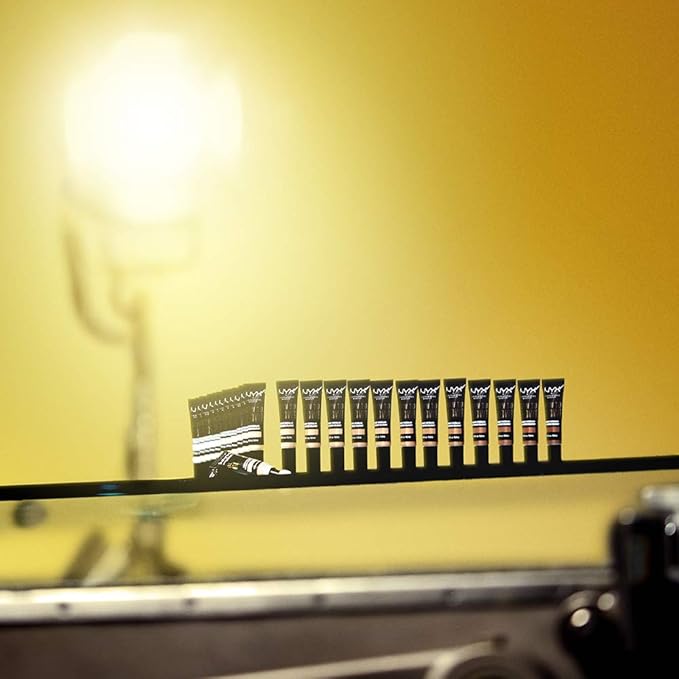 NYX PROFESSIONAL MAKEUP Born To Glow Radiant Concealer, Medium Coverage - Mahogany