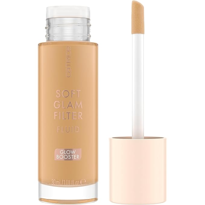 Catrice | Soft Glam Filter Fluid | Luminous Make Up Base & Highlighter for Radiant Complexion | With Vitamin E & Squalene | Vegan & Cruelty Free (40 | Medium Tan)