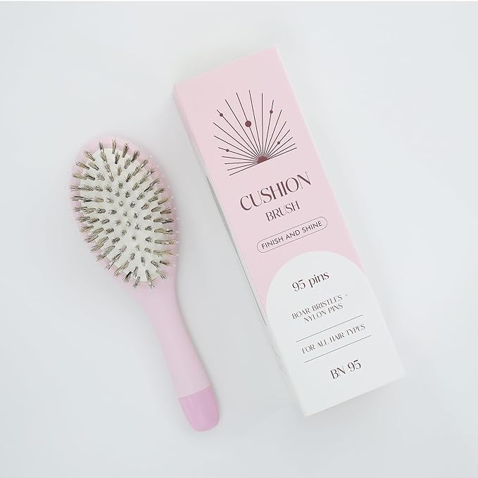 Boar Bristle Hair Brush -boar bristles + nylon pins， Smoothes & Detangles All Hair Types, Hairbrush for Women, Men & Kids, Distributes Oils for Natural Shine & Stimulates Scalp