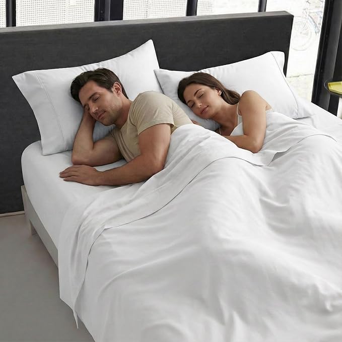 Beckham Hotel Collection 100% Cotton Pillow Cases King Size Set of 2, 500TC, Luxury Sateen Pillowcases, Open End, Breathable, Moisture-Wicking, White