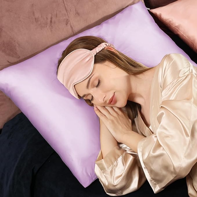 Adubor 100% Mulberry Silk Pillowcase for Hair and Skin with Hidden Zipper, Both Side 23 Momme Silk, 900 Thread Count(20x26 inches, Standard Size, Light Purple, 1pc)