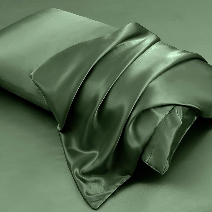 Aormenzy Satin Pillow Cases for Women Standard Size Set of 2, Woodland Green Satin Pillowcase for Hair with Envelope Closure Silky Pillow Covers Wrinkle, Fade Resistant (20x26 Inches)