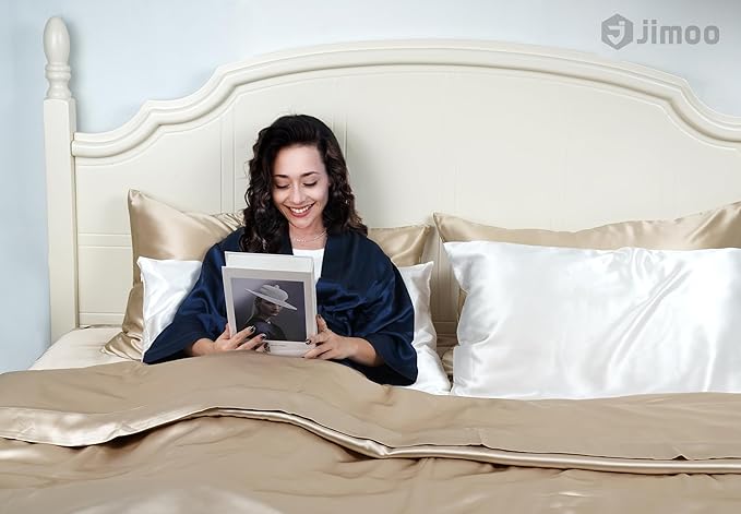 J JIMOO 100% Mulberry Silk Pillowcase for Hair and Skin, 22 Momme Pure Natural Silk Pillow Case Both Sided with Zipper, Pillow Cover for Women Mom Men (Beige, Queen 20''×30'', 2 Pack)