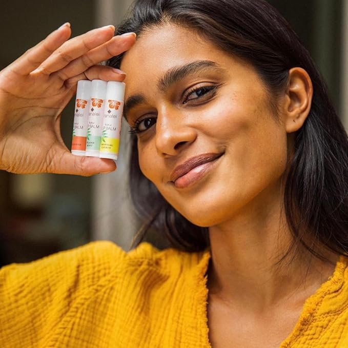 Hanalei Lip Balm and Moisturizer - Natural Kukui Oil and Beeswax Lip Moisturizer to Hydrate and Replenish Dry, Chapped Lips - Made in USA - Lilikoi