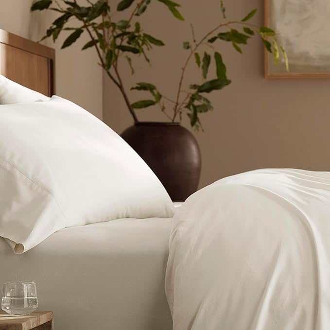 Boll & Branch Signature Hemmed Pillowcase Set - King, Cream - Luxury 100% Organic Cotton - Buttery Soft and Breathable - Softer with Every Wash - 2 Pillowcases Included