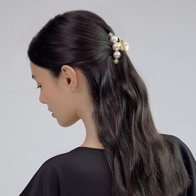 SHE'S FREE STYLE JUST FOR YOU Baroque Pearl Hair Claw Clip, Vintage Golden Claw, 2.6 Inch Medium Size, French Style Hair Accessory for a Classic, Elegant Look