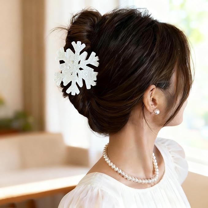 Snowflake Hair Clips for Women, Christmas Hair Claw Clips White Snowflake Strong Hold Large Hair Jaw Clips Cute Non-slip Winter Hair Barrettes Strong Hold Christmas Party Hair Accessories Decorations