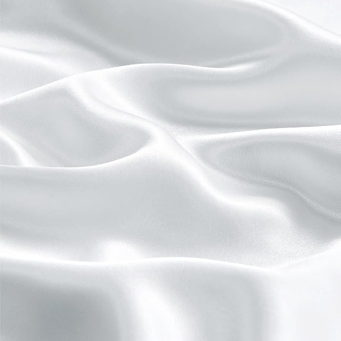 BEDELITE Satin Pillowcase with Zipper 2 Pack, White Pillow Cases Standard Size, Super Soft and Cooling Similar to Silk Pillow Cases, Gift for Women Men(20x26 Inches)
