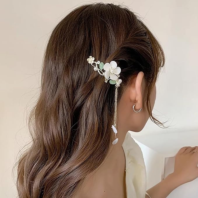 Flower Hair Clips for Women Trendy White Magnolia Flower Hair Barrettes Vintage Pearl Tassel Hair Clips Wedding Birthday Mother's Day Hair Decoration
