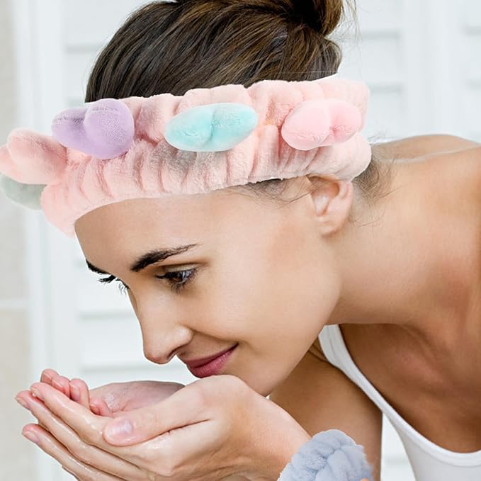 2pcs Heart Design Fuzzy Spa Hairbands for Women Elastic Stretch Makeup Head Wraps Skin-friendly Soft Comfortable Fit for Face Washing and Skincare Routine