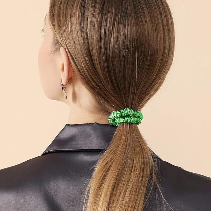 Suncdelv Silk,100% Silk Scrunchies for Hair,22 Momme Hair Ties for Anti-Crease & Breakage,Natural Women Hair Accessories，Fashion Hairbands 4PCS（Green series）