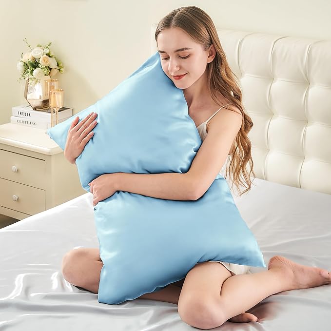 INFIIXSO Mulberry Silk Pillowcase for Hair and Skin, Silk Pillow Cases Standard Size with Hidden Zipper 20x26 Inches, Super Smooth and Soft Cooling Pillow Cases for Hot Sleepers(Light Blue, 1 Pack)