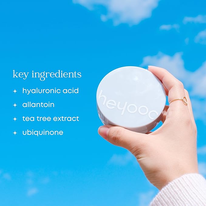 Natural Glow Foundation - Light to Medium Coverage Cushion Foundation Makeup with Hyaluronic Acid & Tea Tree Extract - Vegan & Cruelty-Free Cream Foundation - K Beauty - 15g/0.52oz - Praline