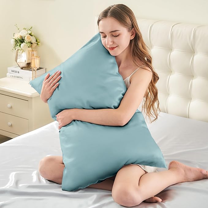 INFIIXSO Mulberry Silk Pillowcase for Hair and Skin, Silk Pillow Cases Queen Size with Hidden Zipper 20x30 Inches, Super Smooth and Soft Cooling Pillow Cases for Hot Sleepers(Haze Blue, 1 Pack)