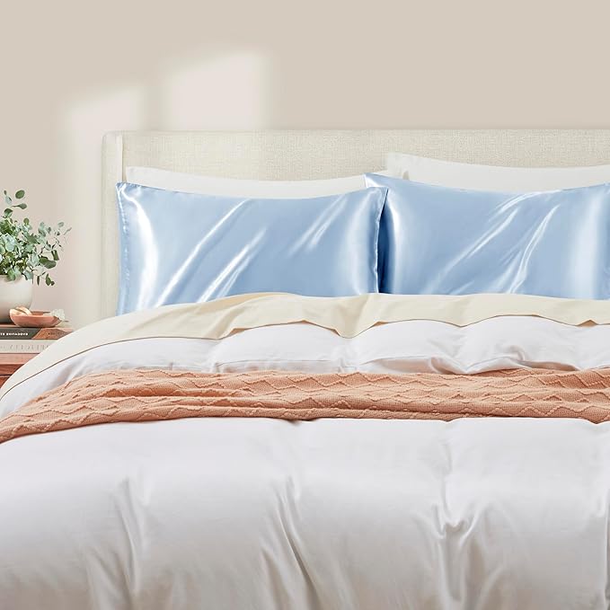 Light Blue Satin Pillowcase Standard Set of 2 with Envelope Closure，Light Blue Silk Pillowcase for Hair and Skin (20x26)
