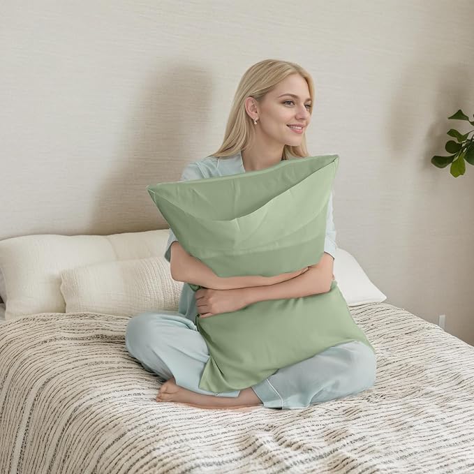 TELUS Green Pillow Cases Queen Size 2 Pack, Bamboo Rayon Cooling Pillowcases with Envelope Closure, Cool Breathable Pillow Cover for Hot Sleepers & Night Sweats, 20x30 inch