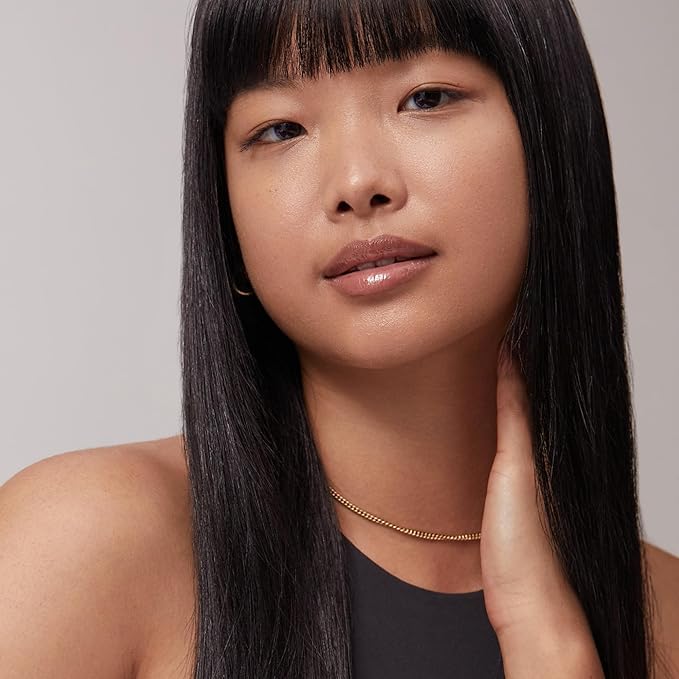 Summer Fridays Sheer Skin Tint - Skin Tint with Hyaluronic Acid - Helps Diminish Uneven Skin Tone - Sheer to Light Coverage - Shade 3 - Light with Golden Undertones (1 Fl Oz)