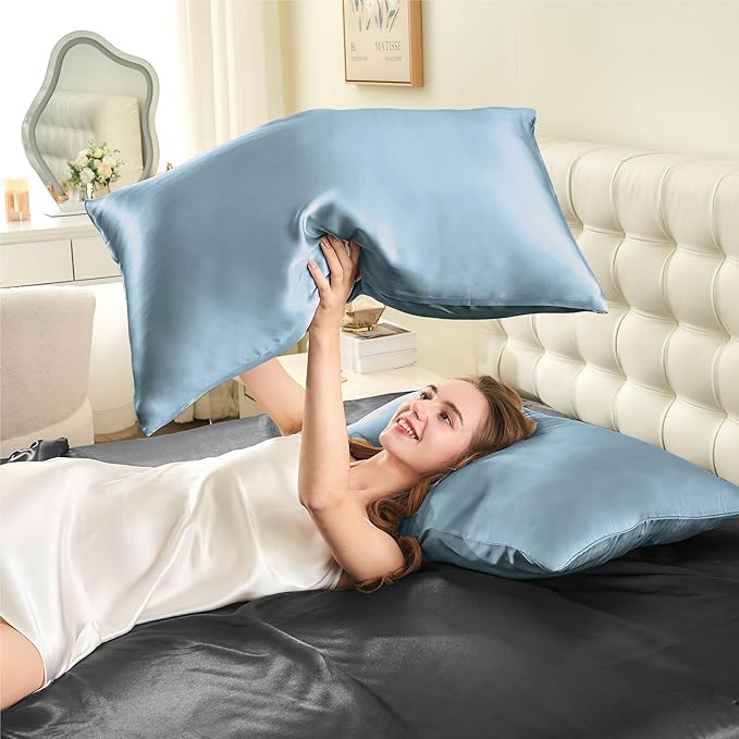 INFIIXSO Mulberry Silk Pillowcase for Hair and Skin, Silk Pillow Cases Queen Size with Hidden Zipper 20"x30", Extraordinary Smooth and Soft Cooling Pillow Cases for Hot Sleepers(Airy Blue, 1 Pack)