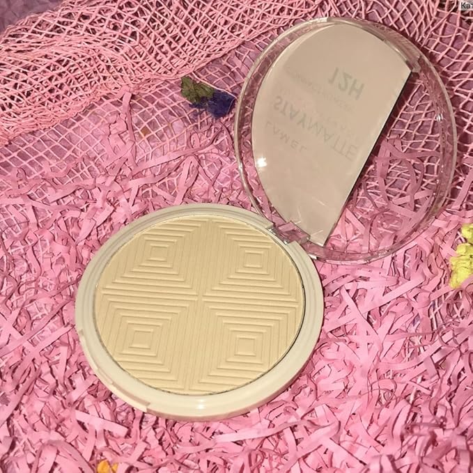 Lamel Stay Matte Compact Powder - Light Natural Coverage - Universal Neutral Undertone - Cruelty Free - Cool Ivory N.402