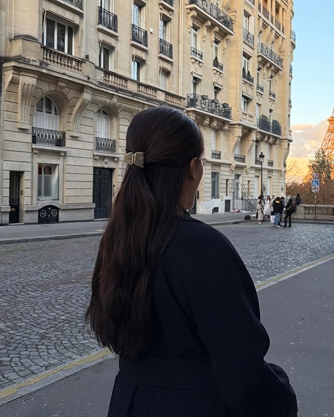 Luxury Cream Claw Clip for Women | Our Acetate Cream Hair Clip Feels Light, Looks Smooth and is Easy to Wear | Use for easy Half Ups with No Snagging and a Secure Grip in our Mini One Inch Size