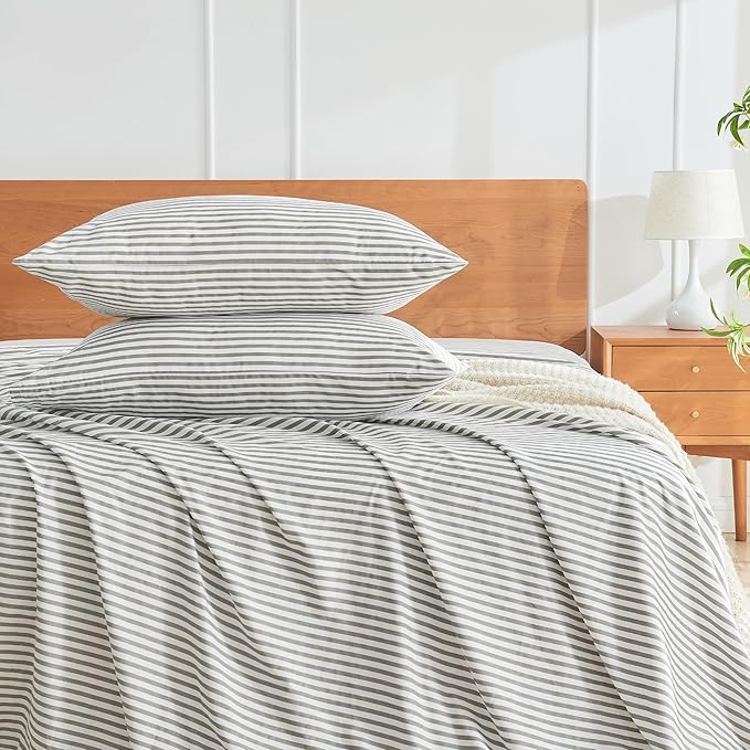 JELLYMONI 100% Natural Cotton Striped Pillowcases Set, 2 Pack White and Grey Stripes Pattern Printed Pillow Covers with Envelope Closure(Pillows are not Included)(King(20×36inches))