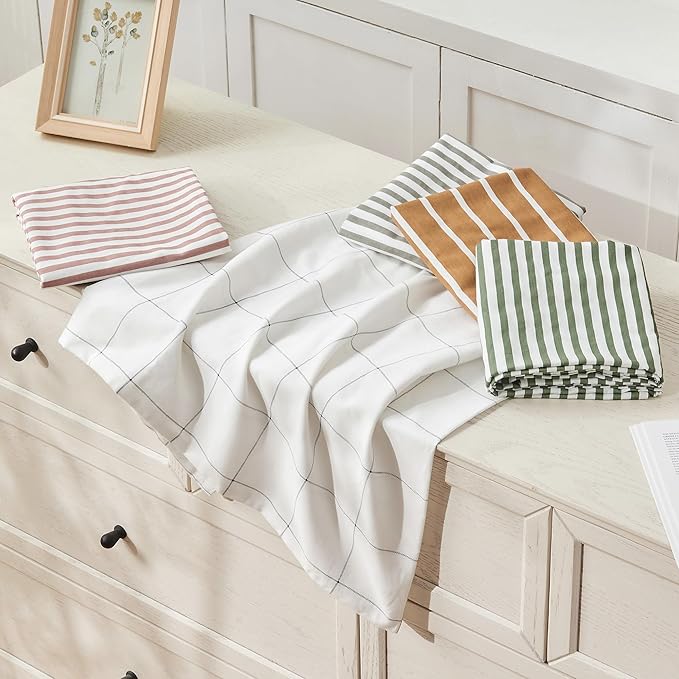 JELLYMONI 100% Natural Cotton Plaid Standard Pillowcases Set, 2 Pack Dark Gray with White Grid Geometric Pattern Printed Pillow Covers with Envelope Closure(Pillows are not Included)