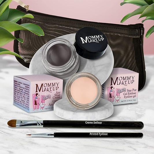 The Everlasting Eye 5 Piece Waterproof Makeup Set. Gel Eyeliner, Creme Eyeshadow, 2 brushes and Mesh Bag. Paraben-free, Talc-free, Cruelty-free. Brighten Up/Chocolate Kiss 2202