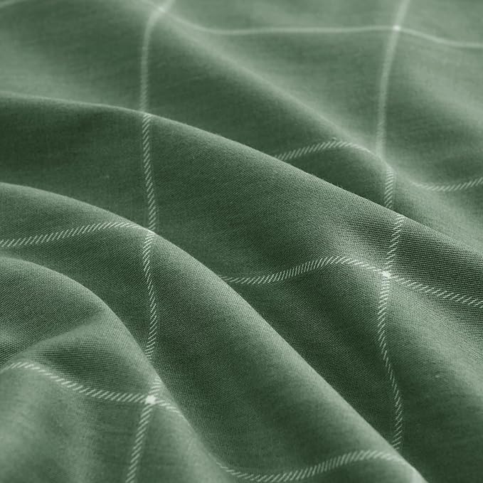 JELLYMONI 100% Natural Cotton Plaid Standard Pillowcases Set, 2 Pack White with Green Grid Geometric Pattern Printed Pillow Covers with Envelope Closure(Pillows are not Included)