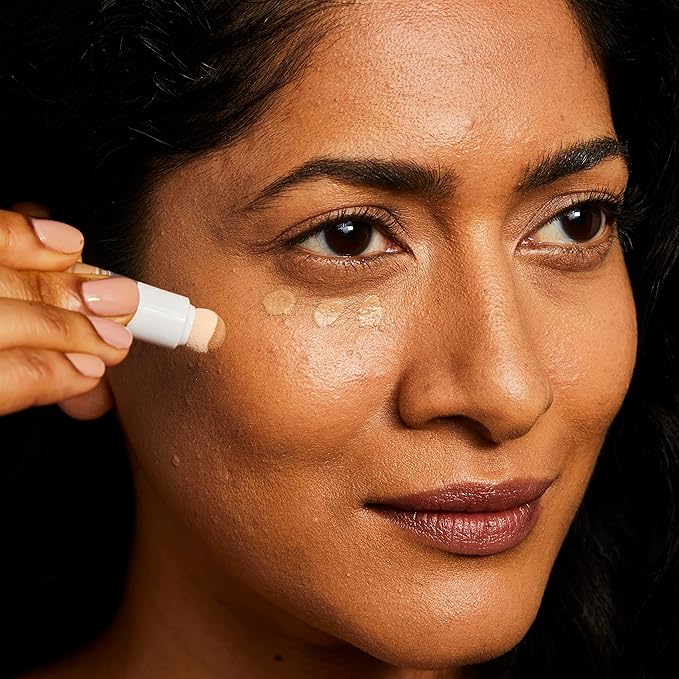 No7 Hydraluminous Concealer - Shade 8.5 - Full-Coverage Under Eye Concealer for Dark Circles with Caffeine & Ceramides - Hydrating & Brightening Concealer for Dark Under Eye Area (3.9ml)